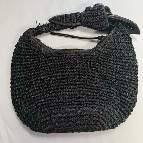 Poolside Hobo Handbag The Josie Knot Bag in Black Woven Straw Raffia - Picture 4 of 8